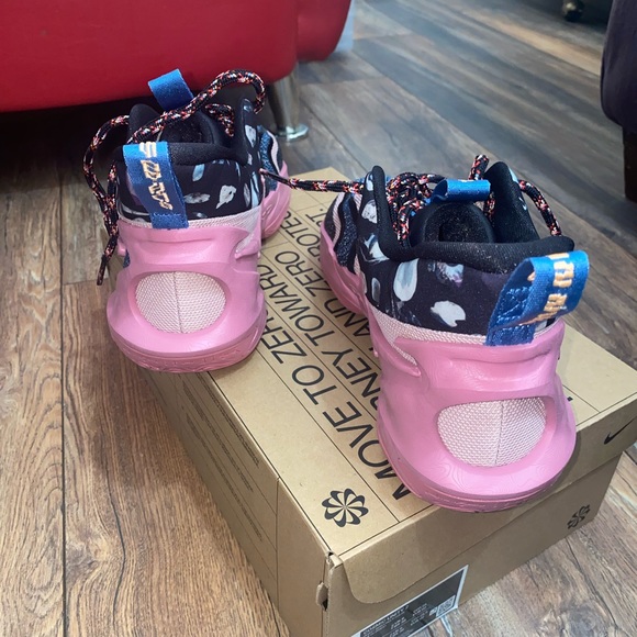 Nike Cosmic Unity 2 - Picture 6 of 7